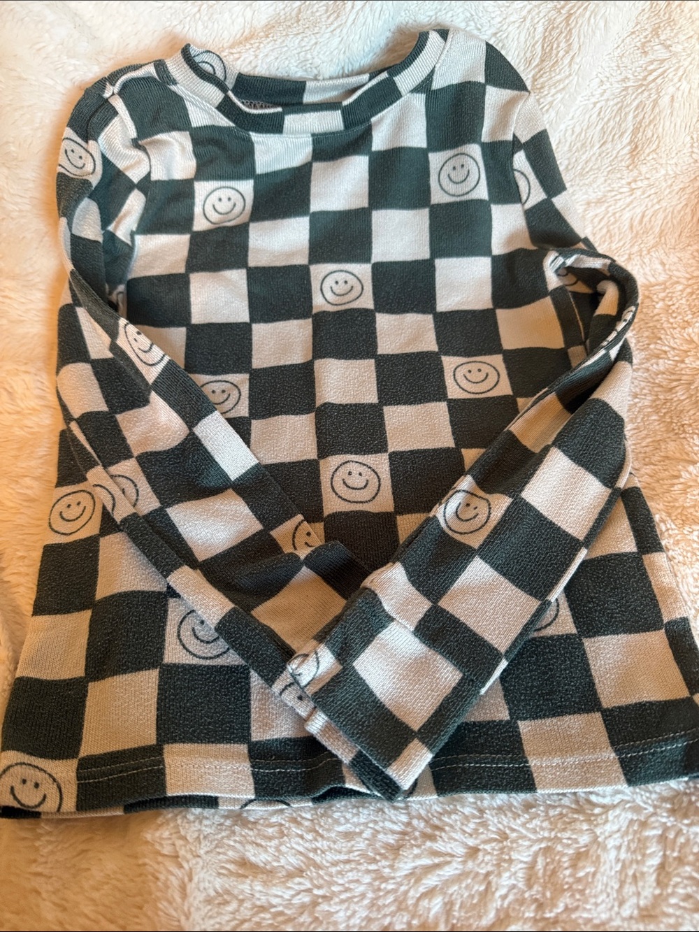Kids Long Sleeve Checkered Smiley Tee in Green & Cream